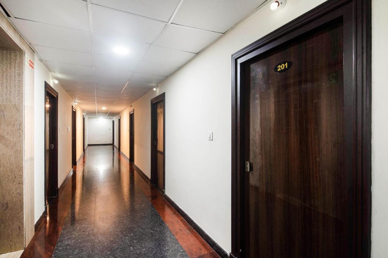 Capital O Alfa Hotel Vijayawāda Eksteriør billede